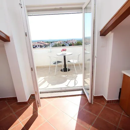 Beeindruckendes Mit Dachterrasse, Meerblick, Babybett, Klima, Privatparkplatz * Rovinj